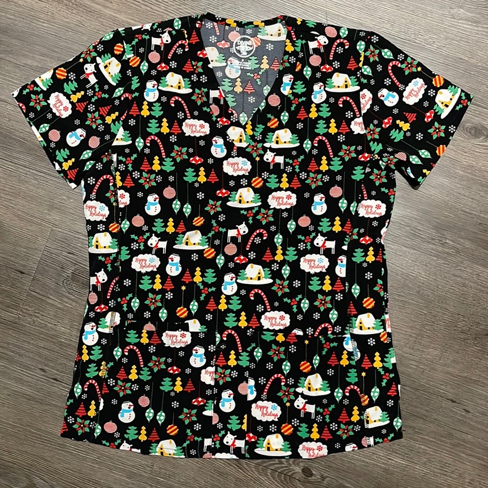 Christmas Scrub Top Small